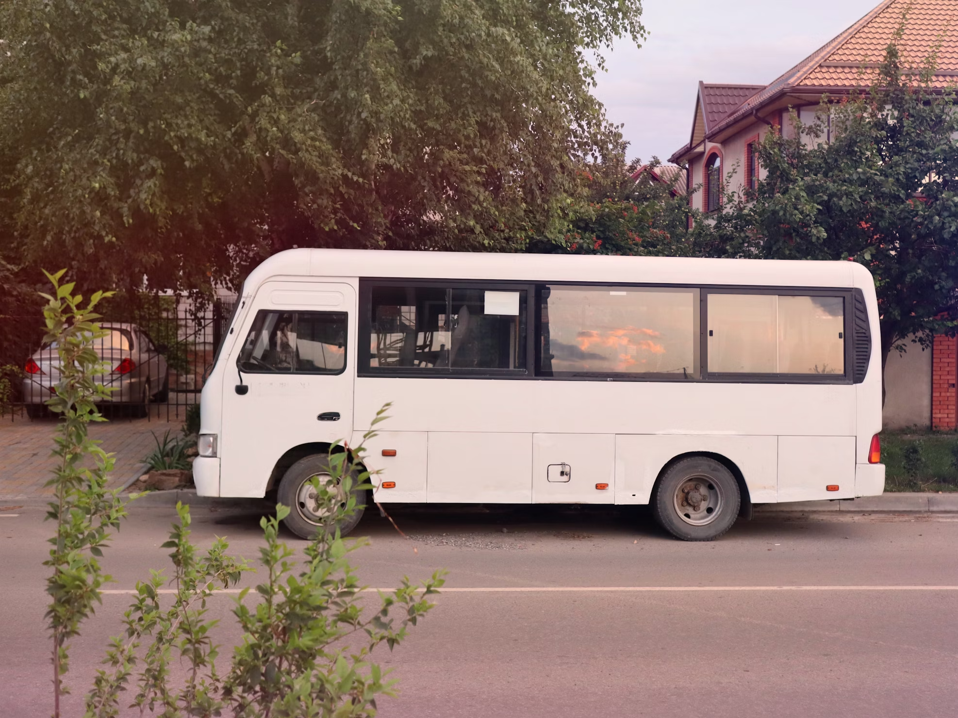 How to Choose the Right Mini Coach Rental for Your Event or Group Trip