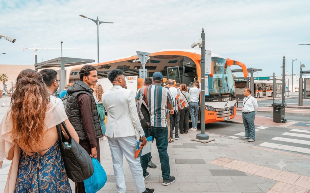 5 Group Size Factors That Can Help You Decide on a 45 Seater Bus